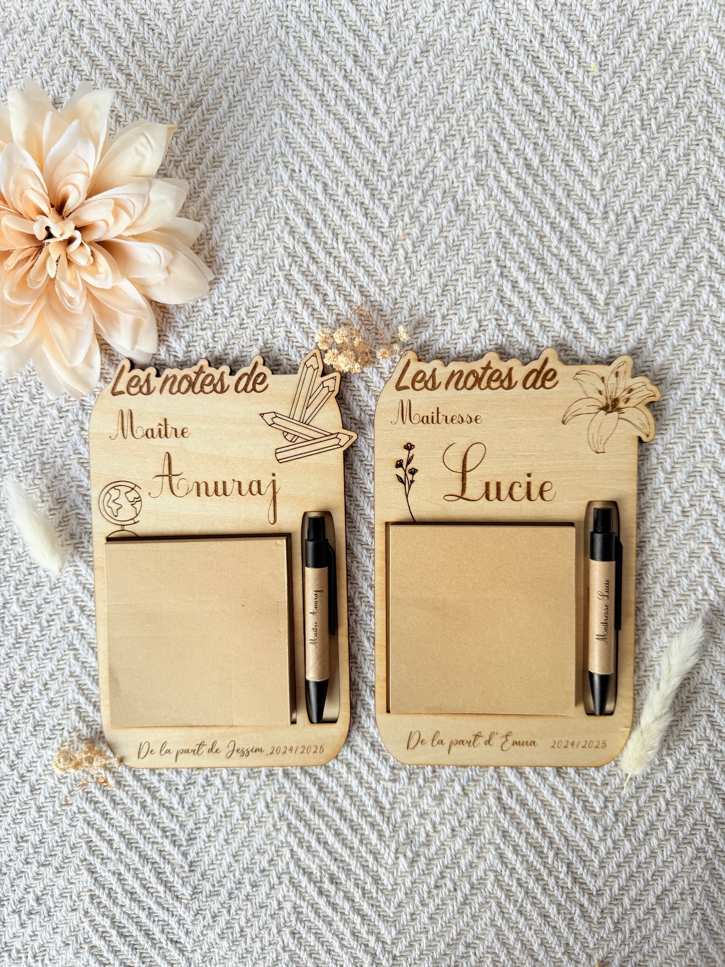 Support Post-it en bois personnalisé