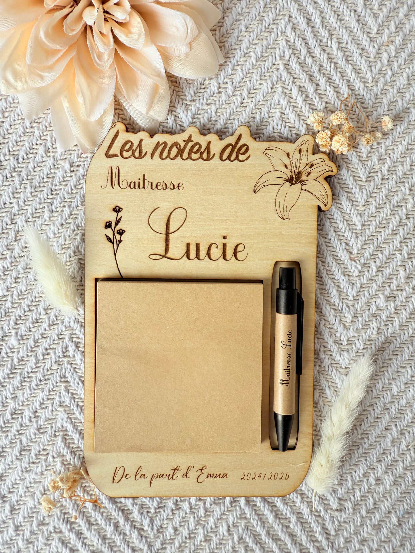 Support Post-it en bois personnalisé